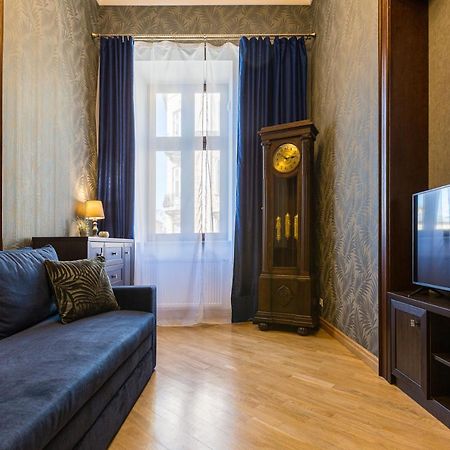 Best Apartment Kulisha 4 Львов Экстерьер фото