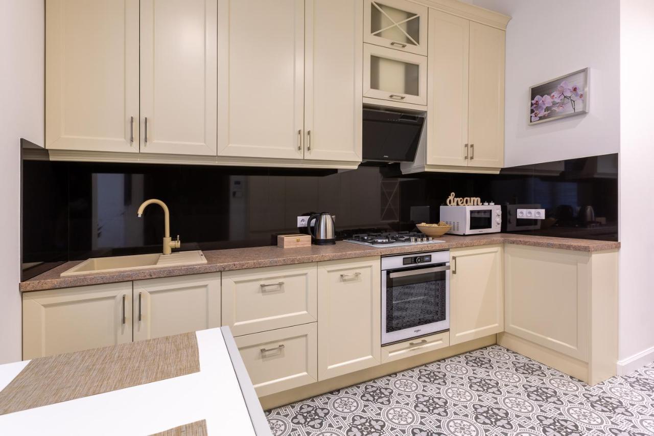 Best Apartment Kulisha 4 Львов Экстерьер фото